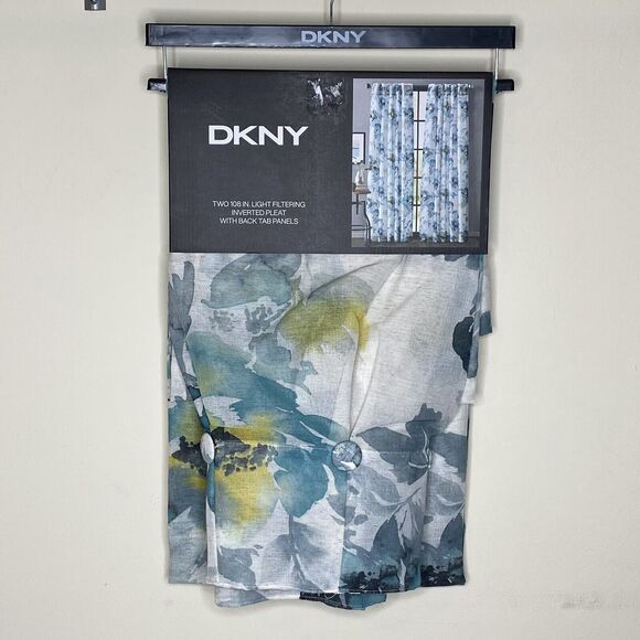 DKNY Aquarelle Window Curtains 2 Panels Inverted Pleat Blue Floral 32 x 108 NEW - Picture 1 of 6